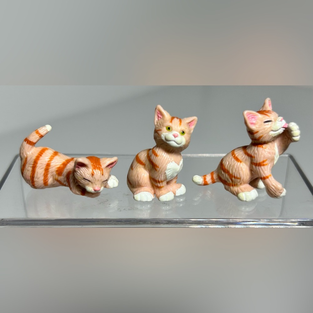 Vintage Kitty in my Pocket Amanda the Tabby plus kittens. - Picture 5 of 6